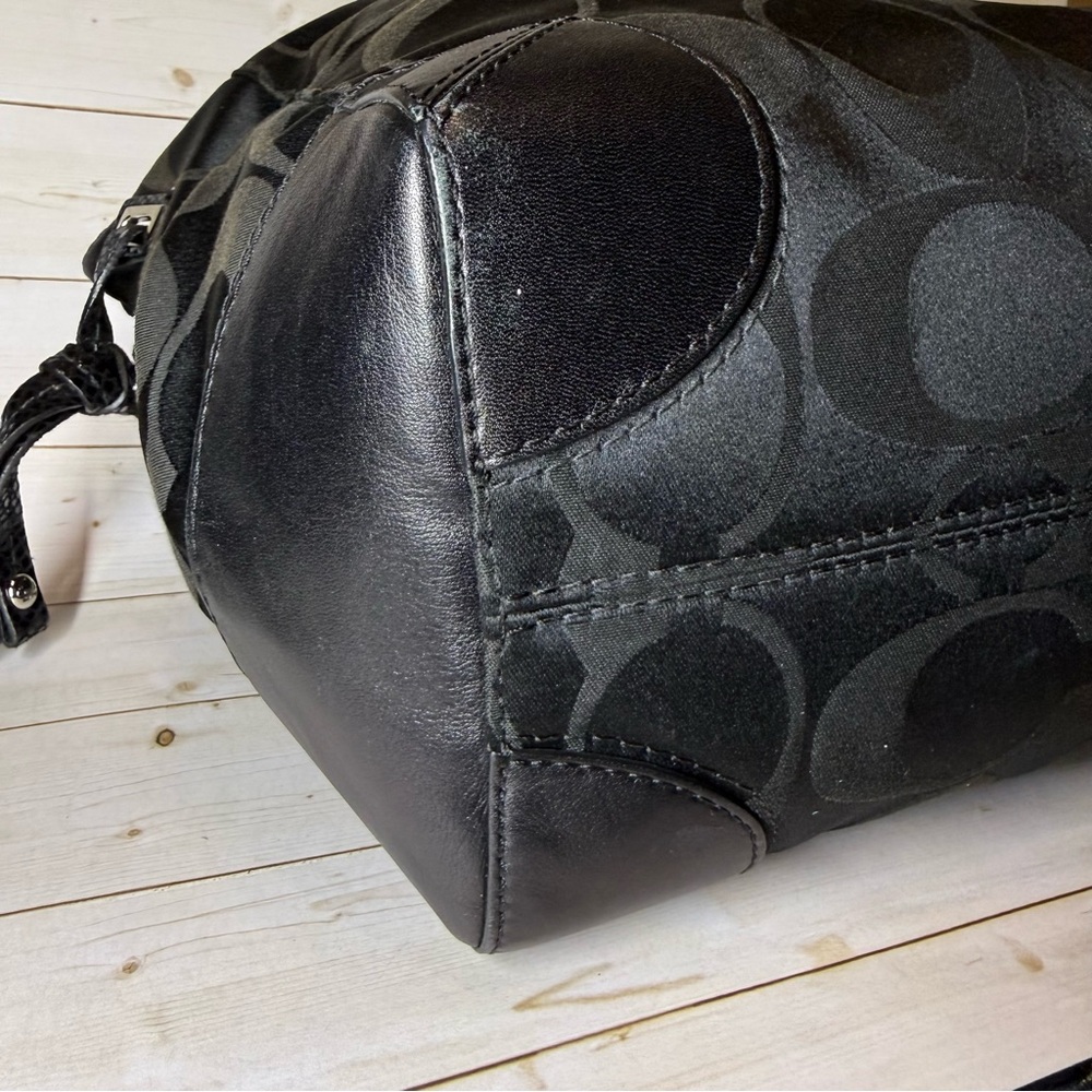 Coach Peyton Signature Black Tote Bag 14505 - Picture 5 of 9